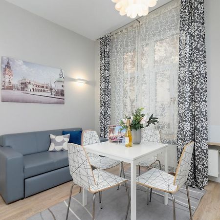 Central Planty Park Apartment Lobzowska By Noclegi Renters Krakkó Kültér fotó