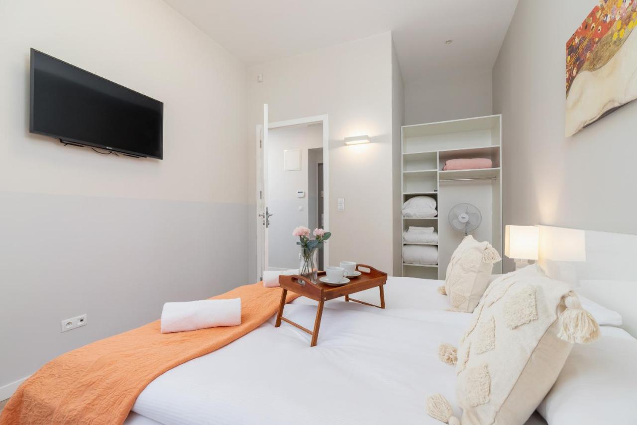 Central Planty Park Apartment Lobzowska By Noclegi Renters Krakkó Kültér fotó