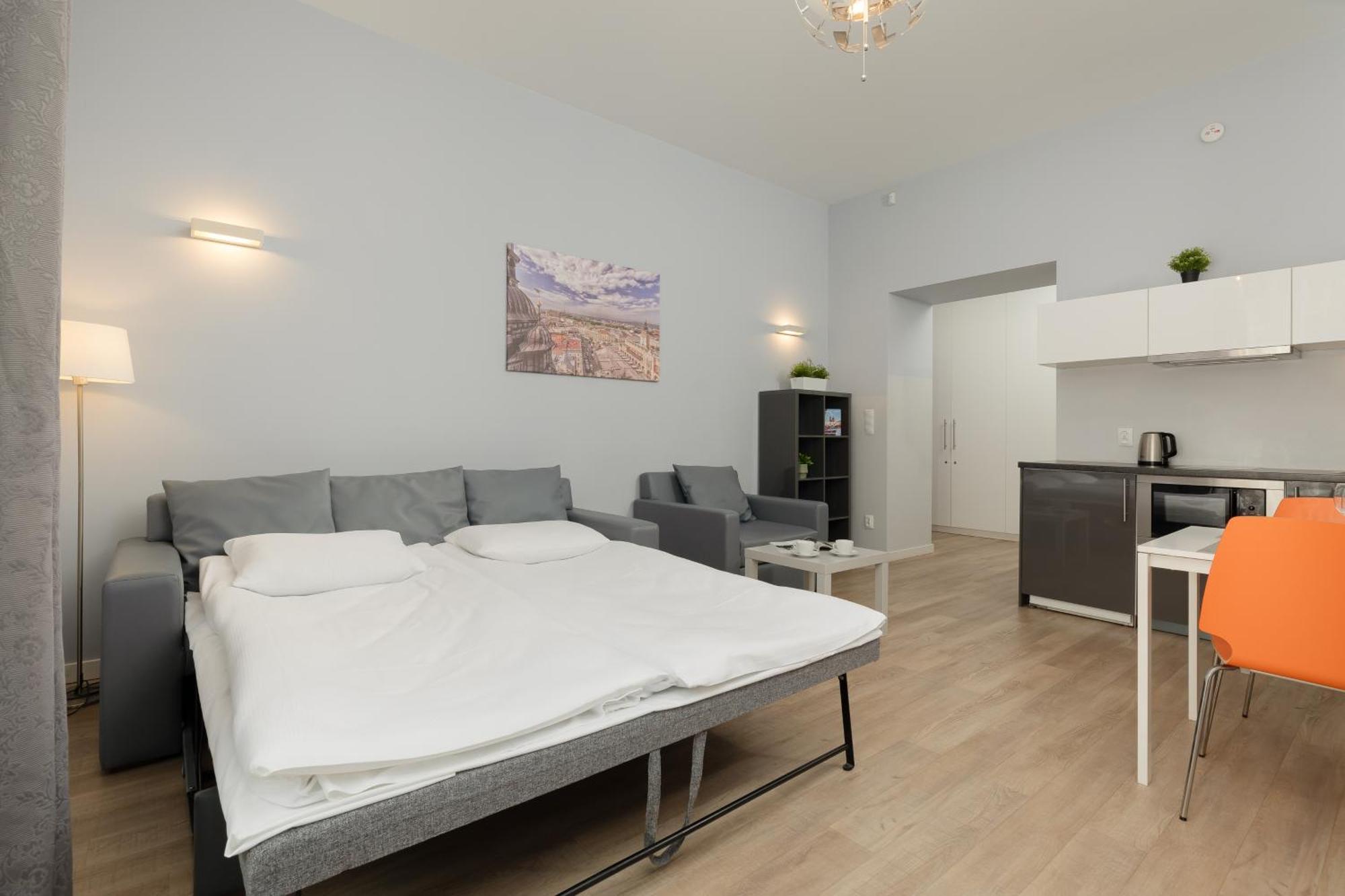Central Planty Park Apartment Lobzowska By Noclegi Renters Krakkó Kültér fotó