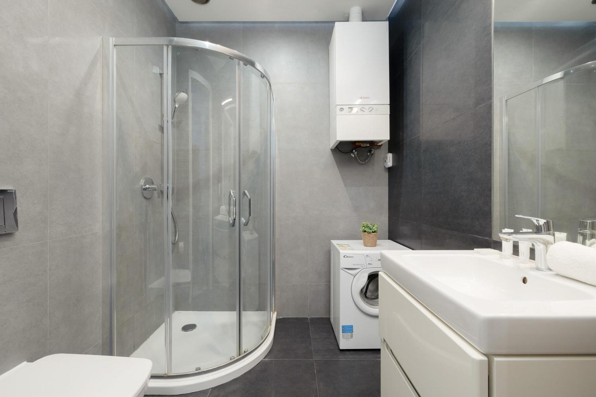 Central Planty Park Apartment Lobzowska By Noclegi Renters Krakkó Kültér fotó
