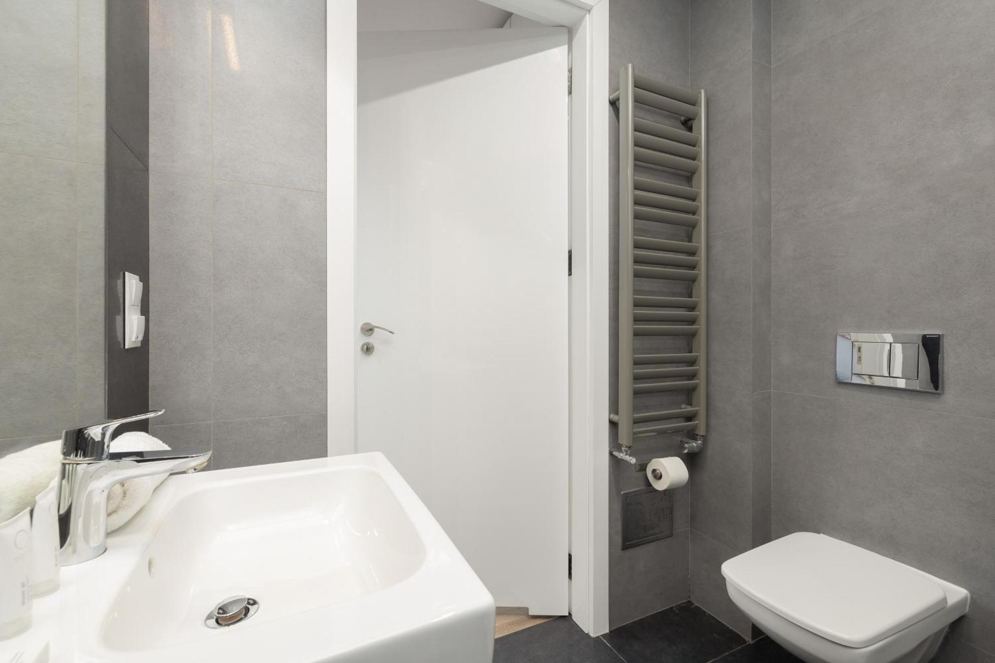 Central Planty Park Apartment Lobzowska By Noclegi Renters Krakkó Kültér fotó