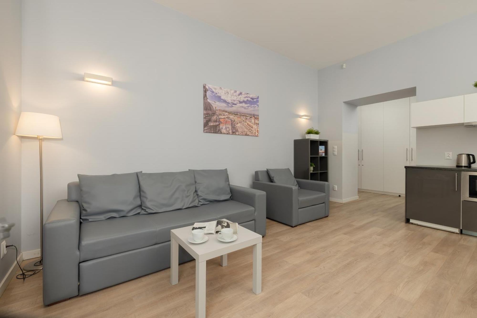 Central Planty Park Apartment Lobzowska By Noclegi Renters Krakkó Kültér fotó